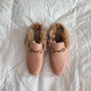 Faux fur lined brown and gold loafers